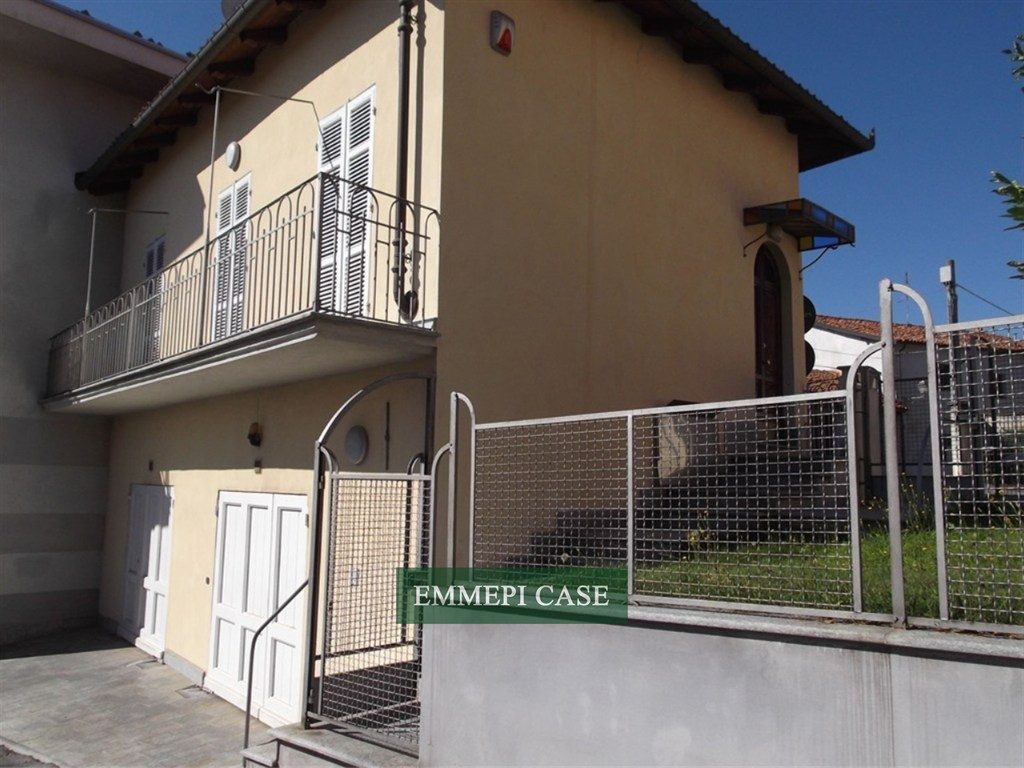 Vicoforte (CN), casa semindipendente