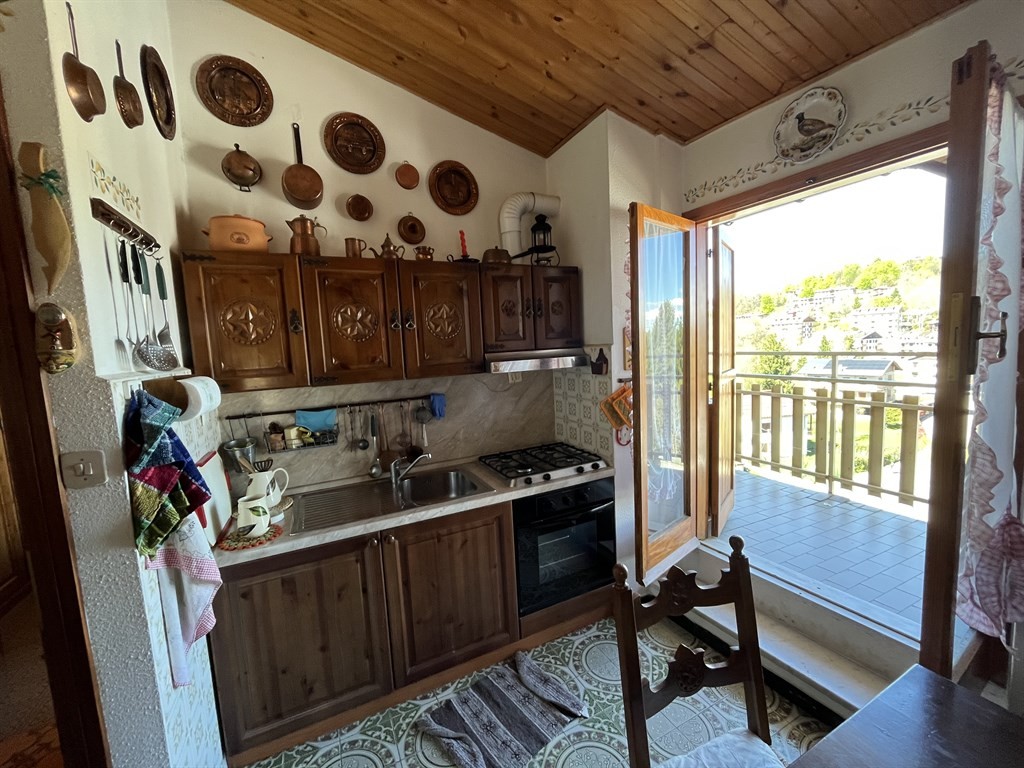 Roburent (CN), Frazione San Giacomo, appartamento panoramico