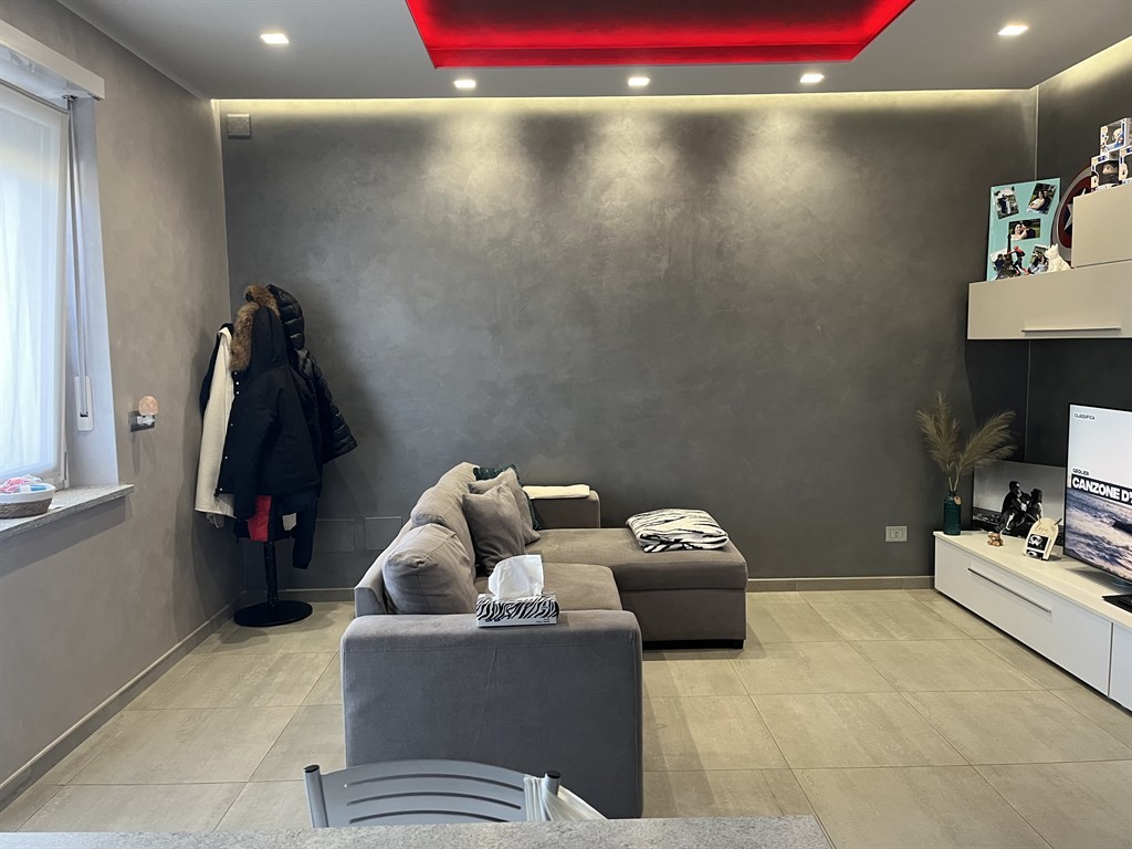 Mondovì (CN), bilocale ristrutturato, arredato